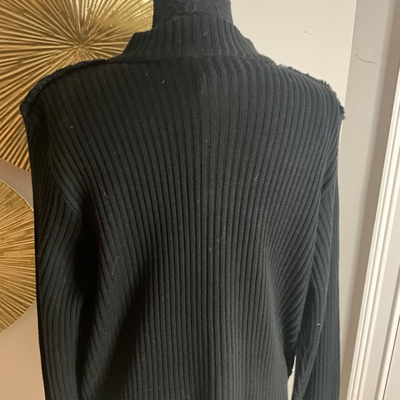 *Black Faux Fur Sweater Jacket* - Picture 3 of 4